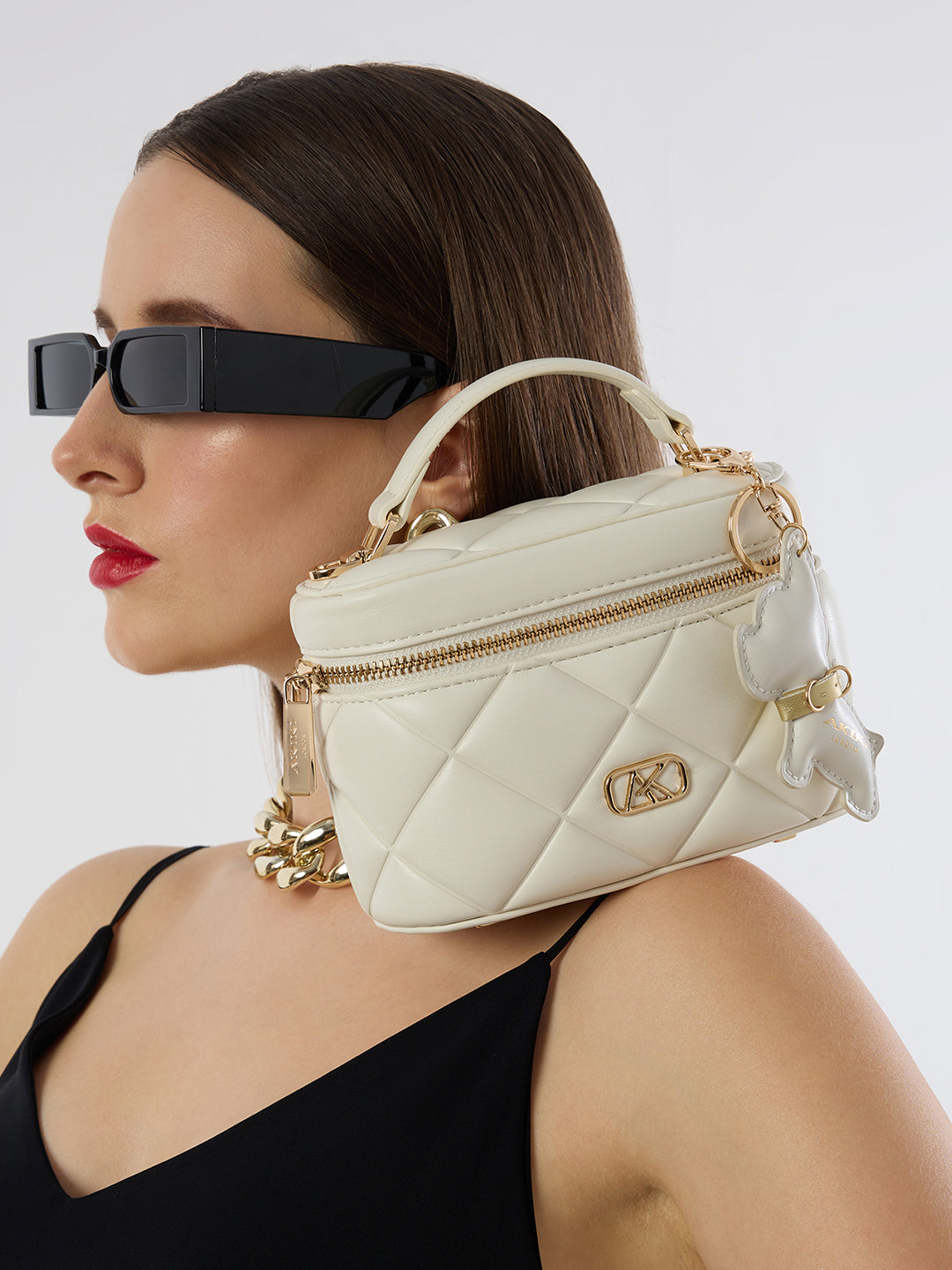 Clapham 7 Small Vanity Bag Off White