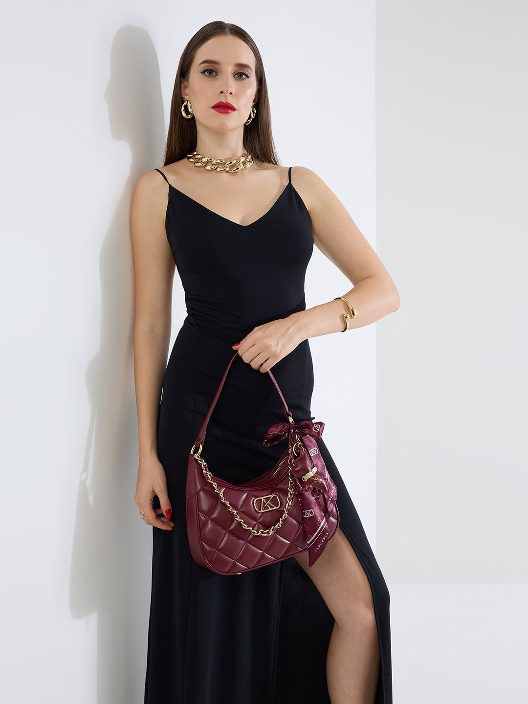 Catford 8 Small Hobo Bag Wine