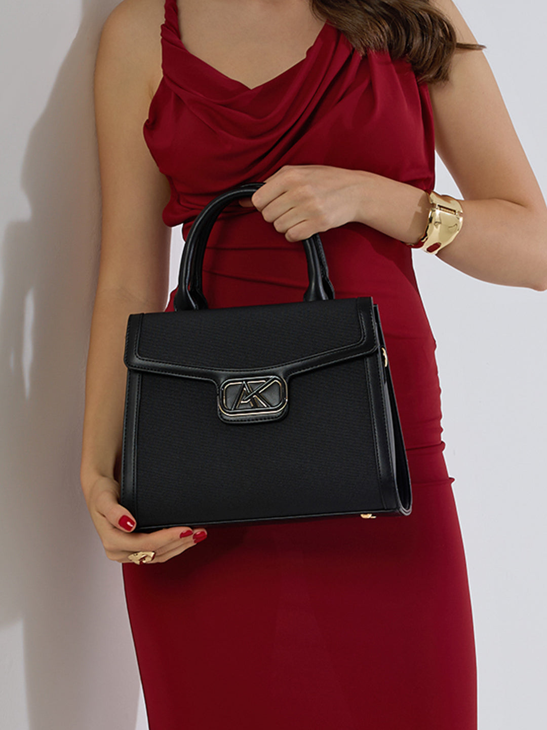 Lambeth 28 Flap Medium Satchel Bag Black