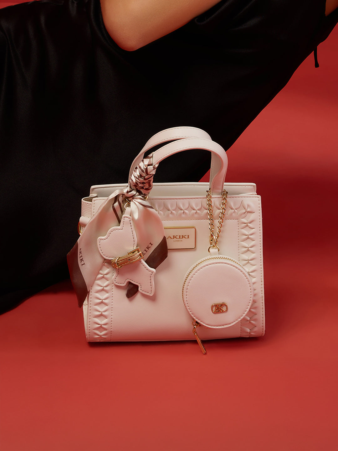 Brackley 21 Box Large Handbag White