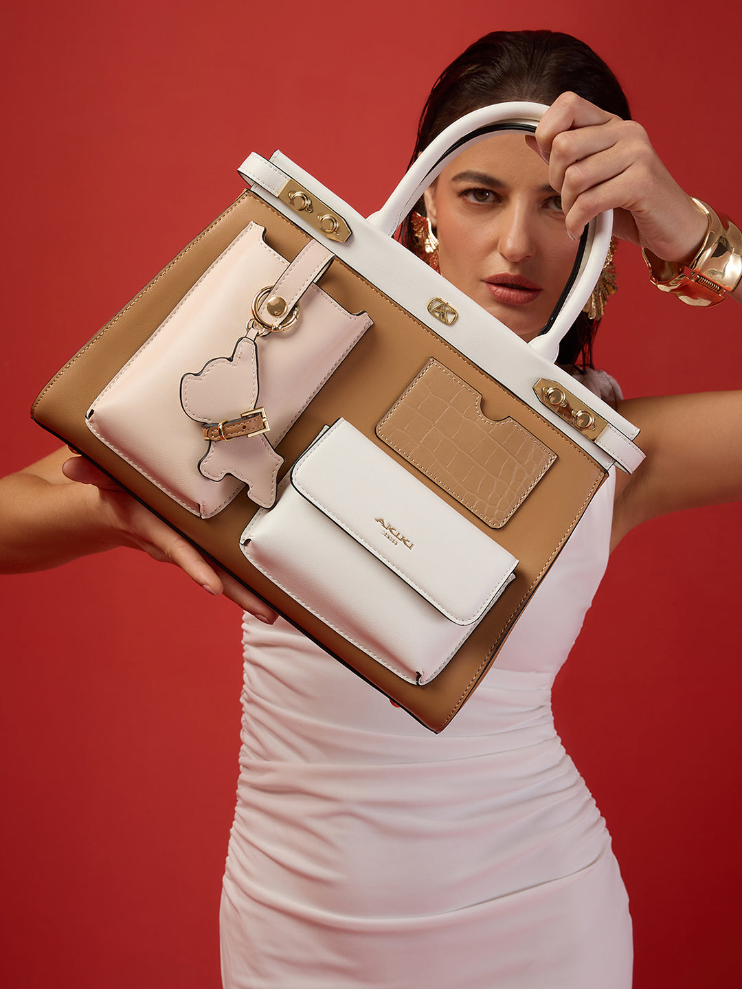 Southall 33 Large Handbag Tan