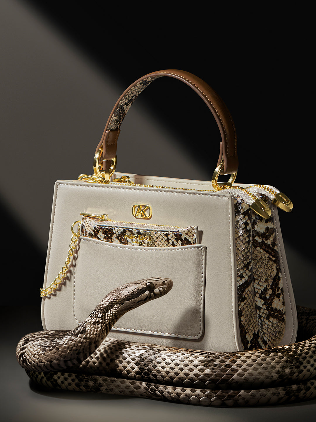 Croydon 3 Compartments 20 Small Handbag Beige