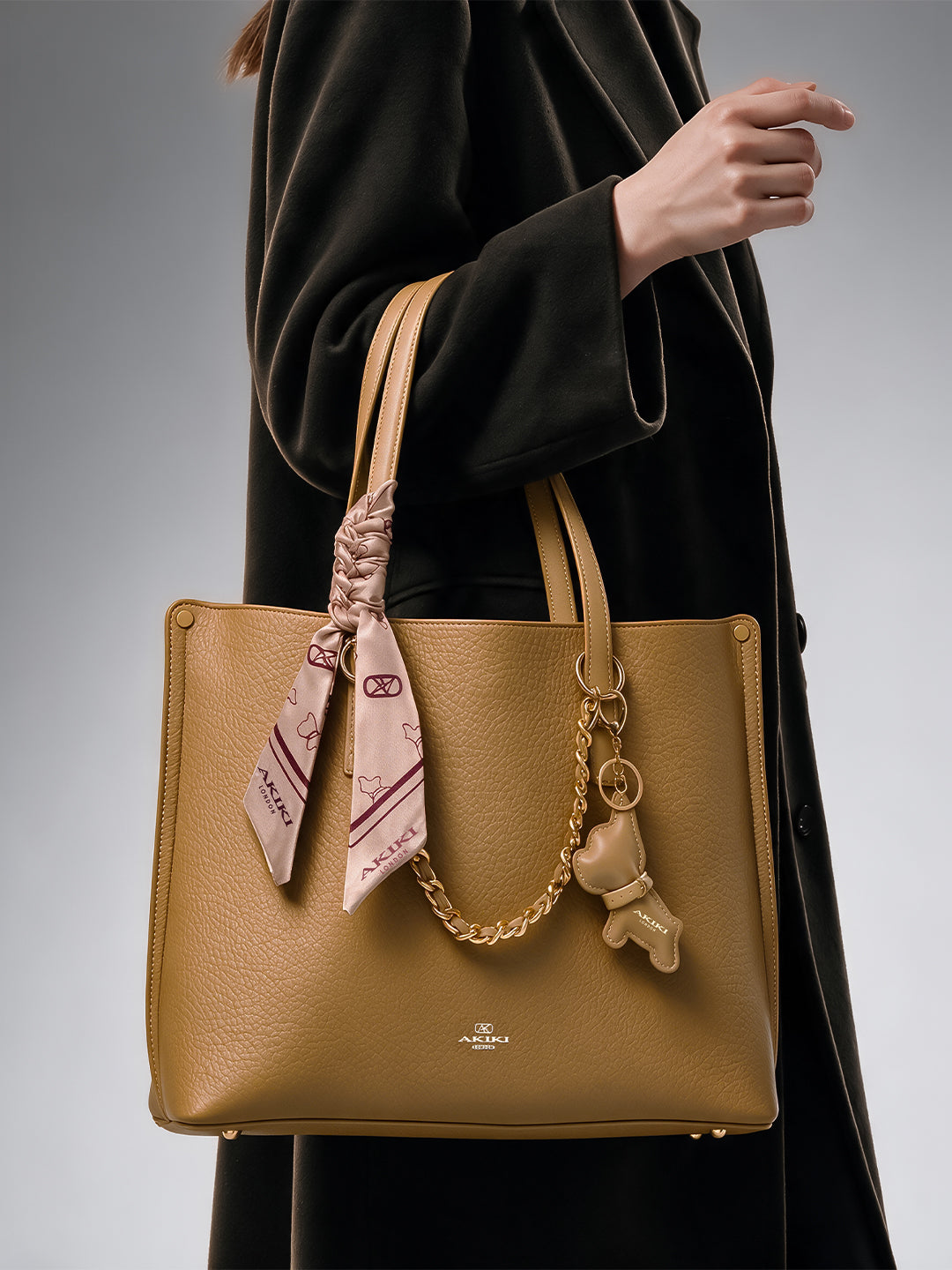 Dover Handbag For Totelargeshoulder Carry Beige