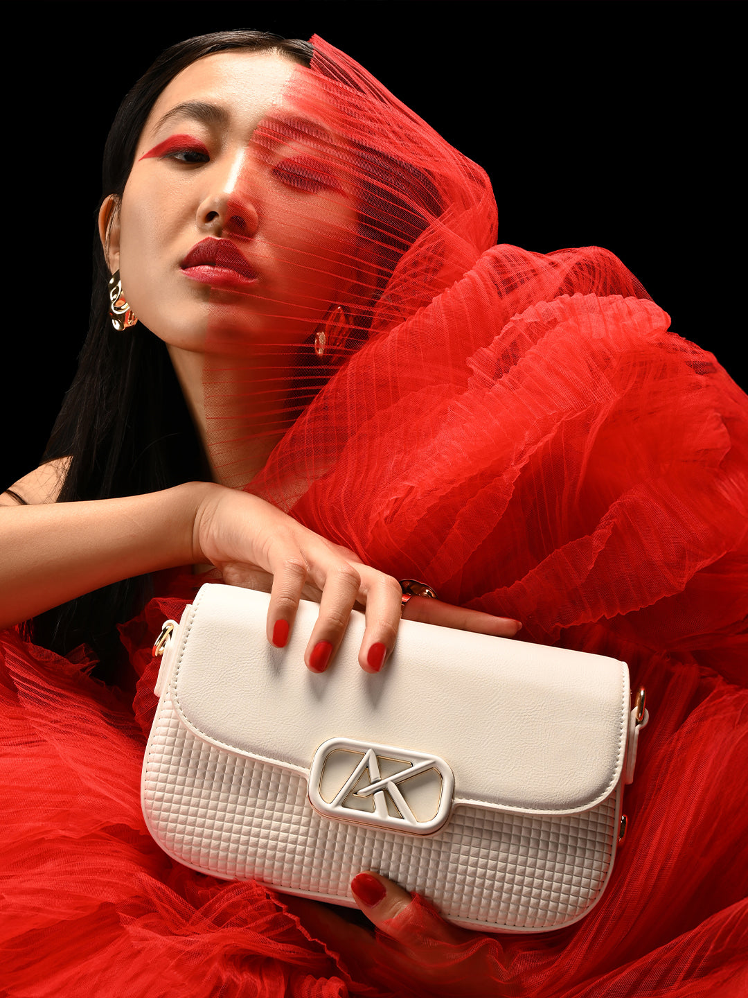 Parklane Flap Medium Sling Bag White