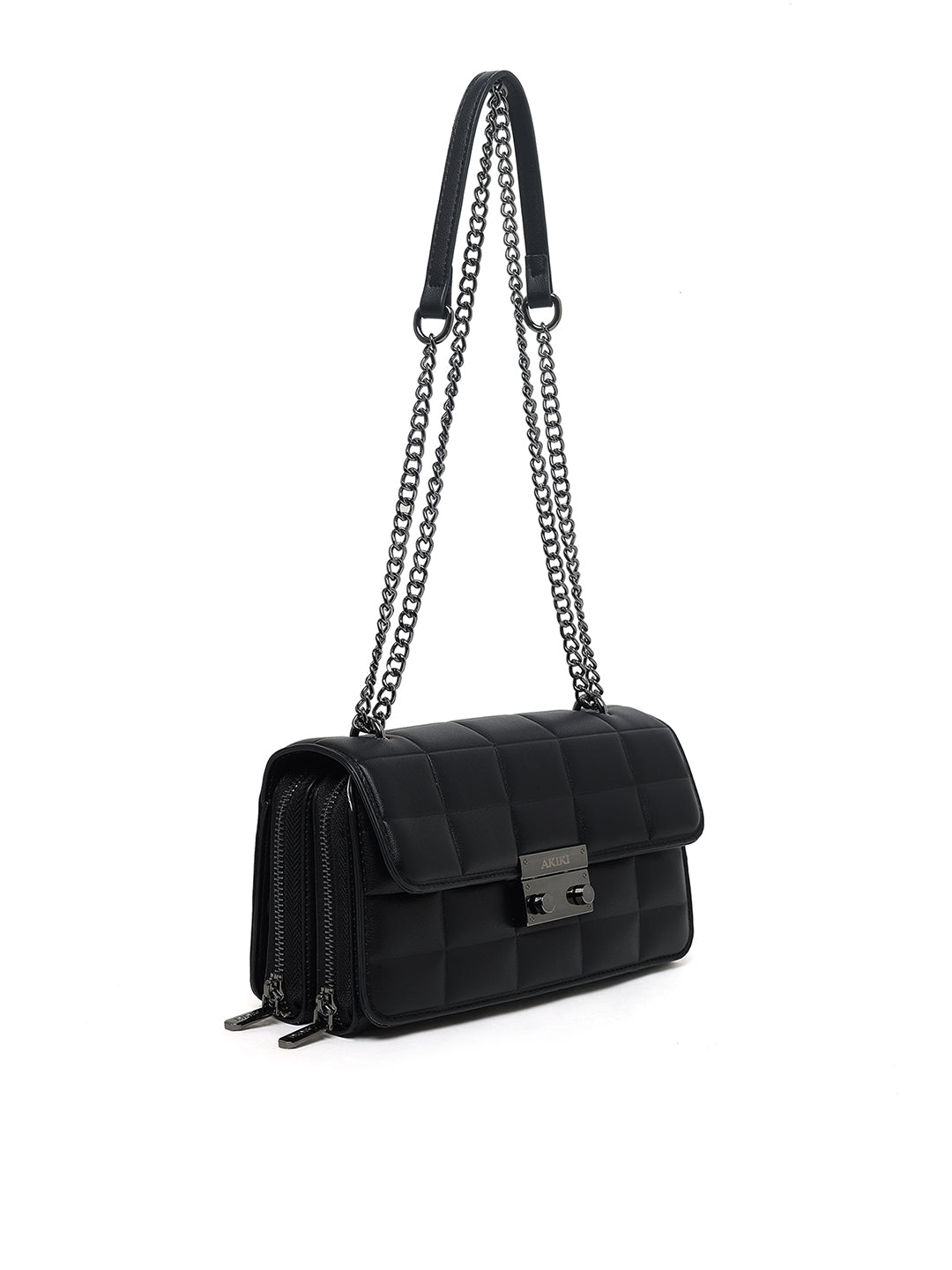 Chelsea Flap Medium Sling Bag Black