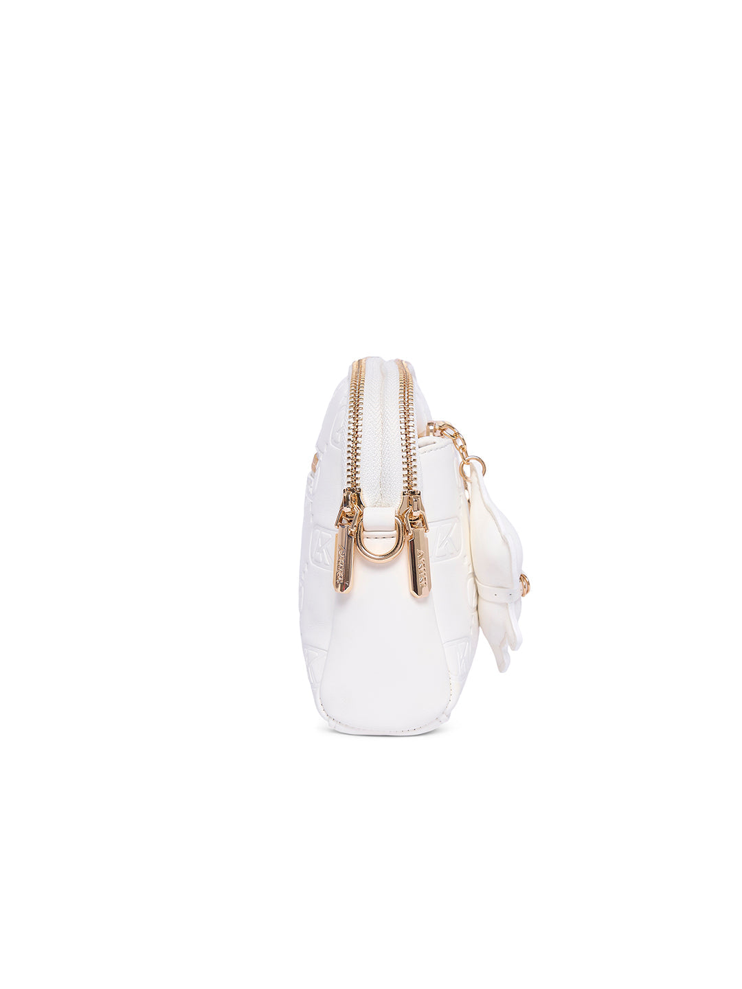 Finsbury 21 Medium Sling Bag White