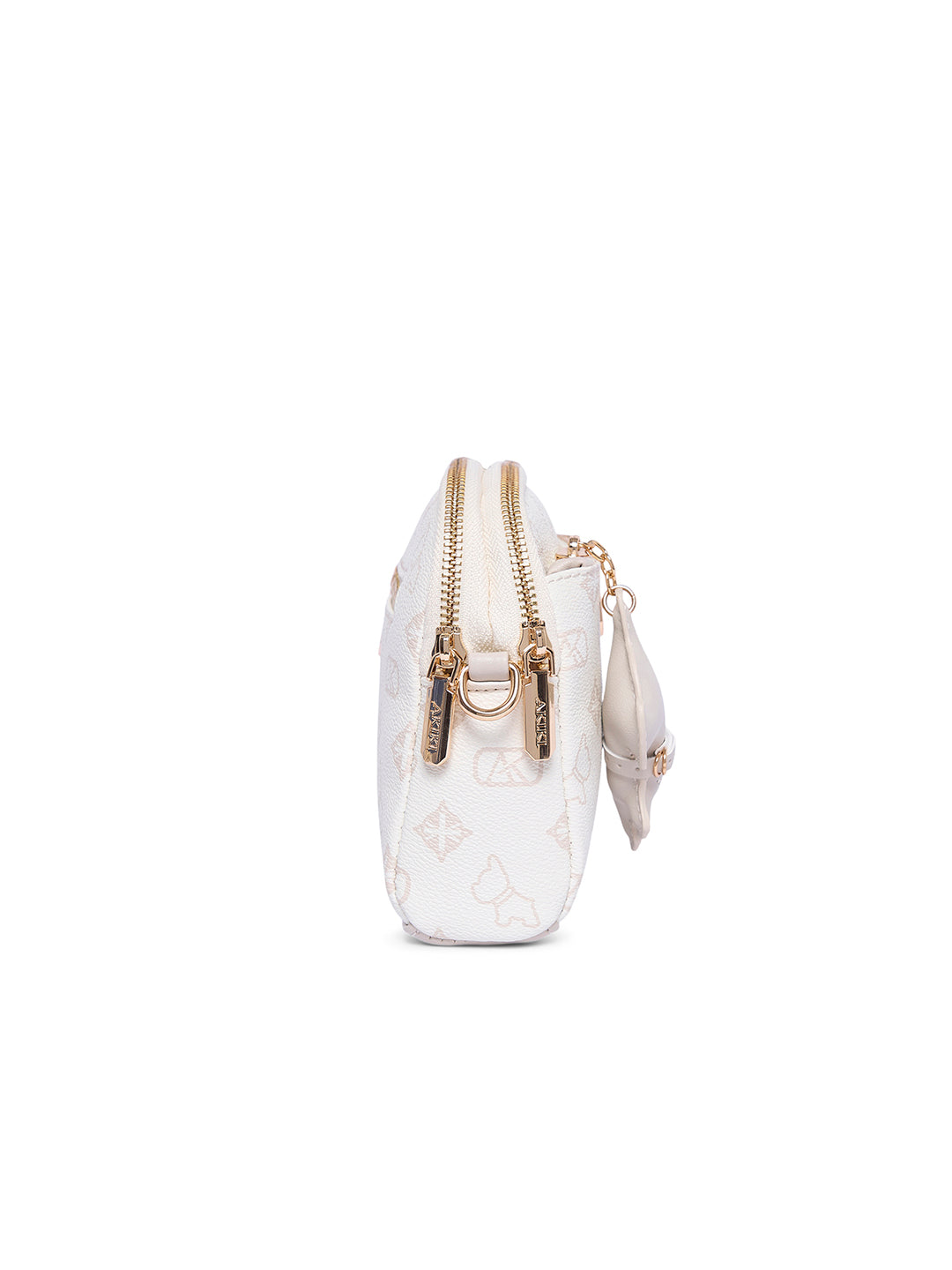 Finsbury 21 Medium Sling Bag Off White