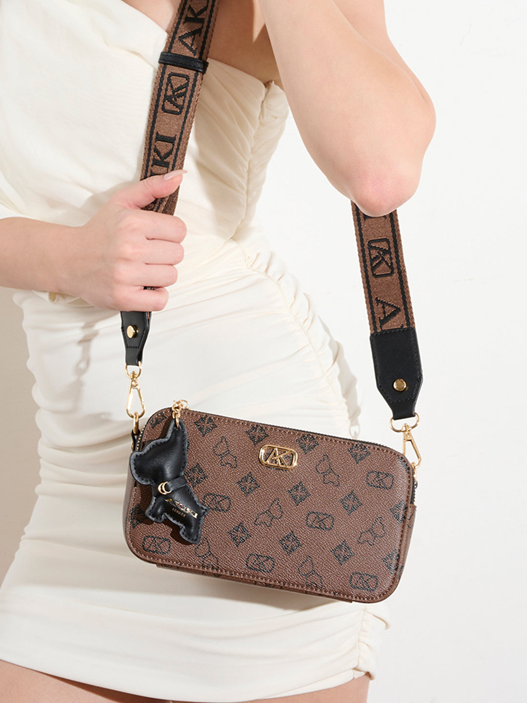 Kew 22 Box Small Sling Bag Brown