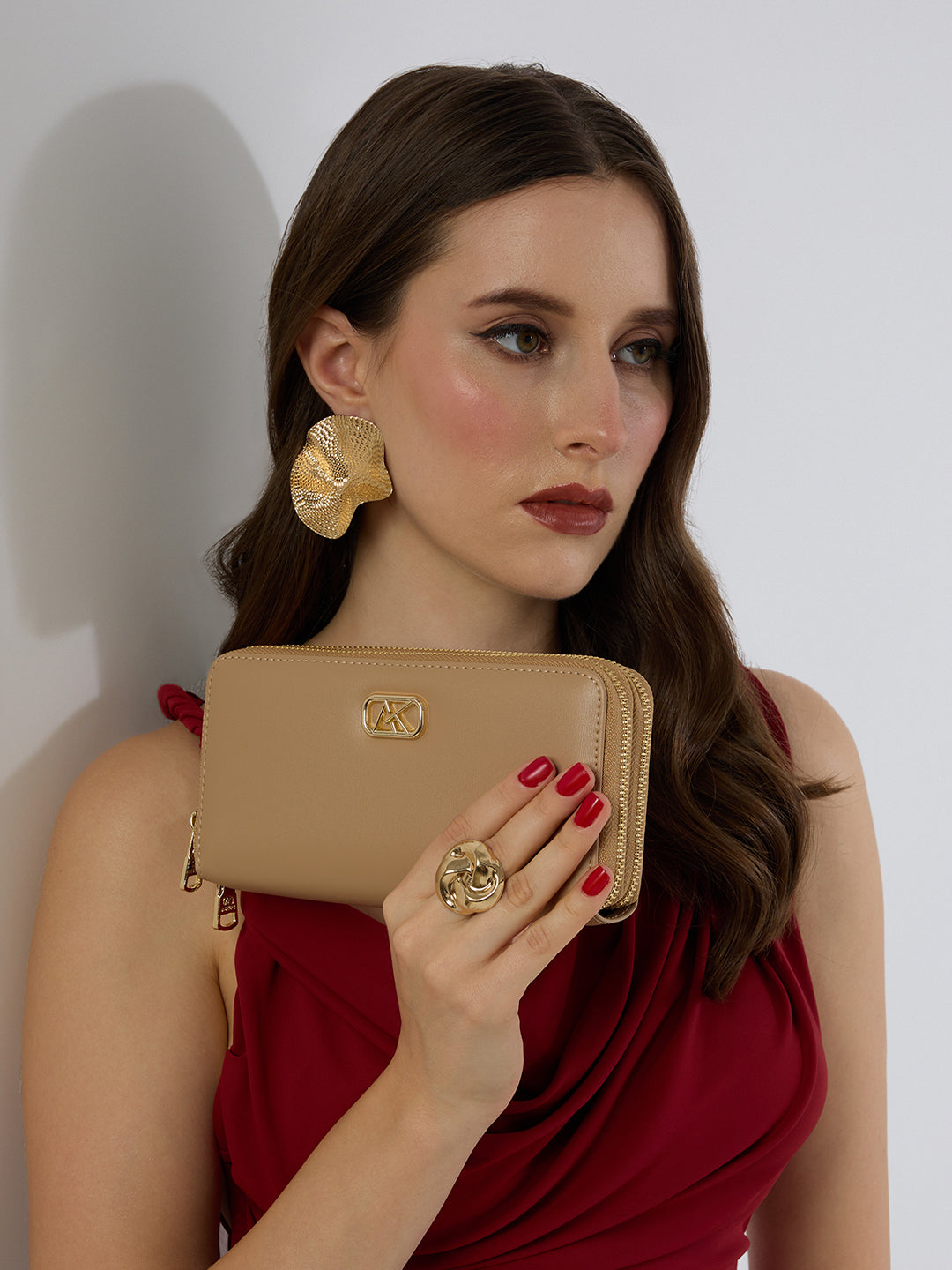 Wellsbury 2C 19 Za Large Wallet Beige