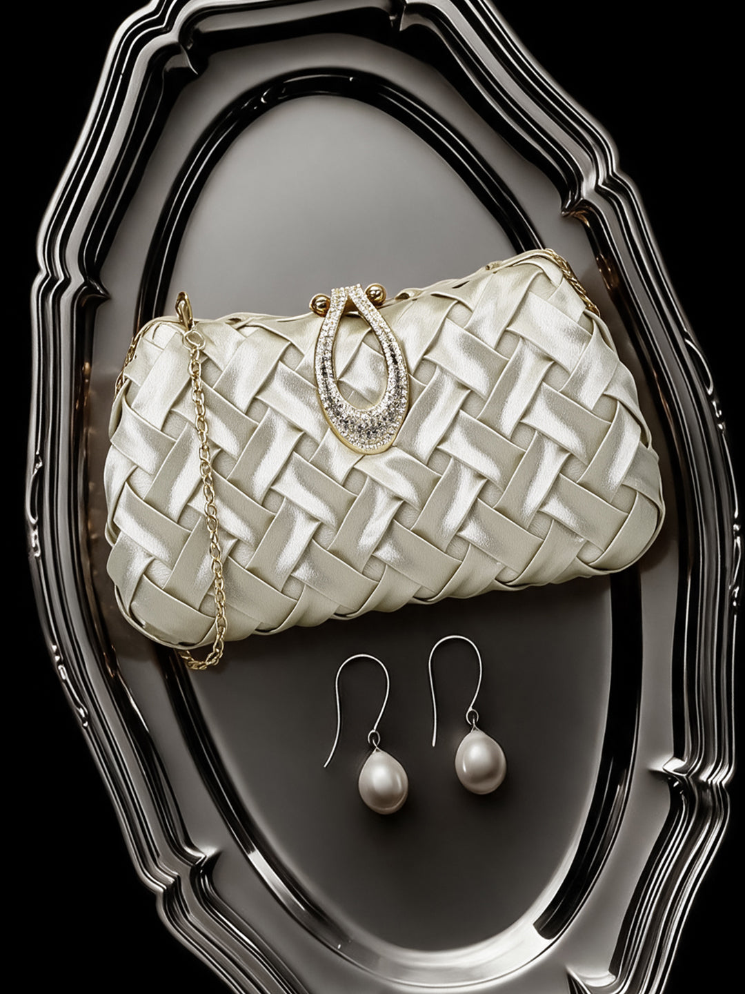Suton Small Silver Clutch