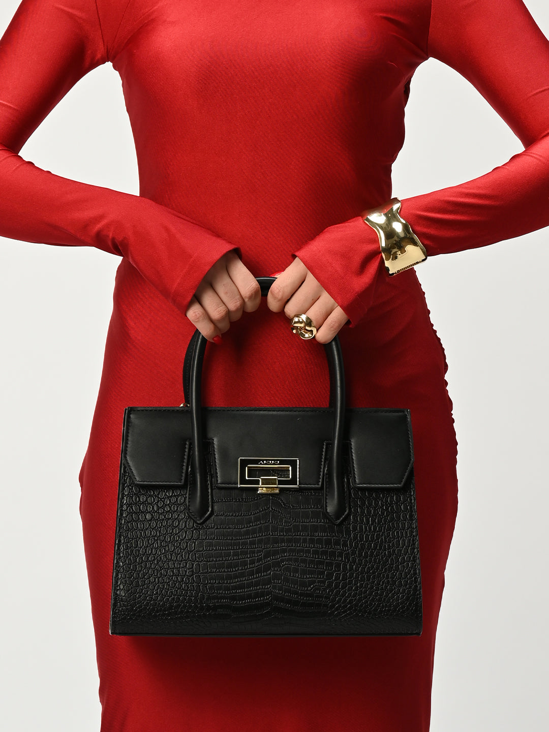 Camden Medium Satchel Bag Black
