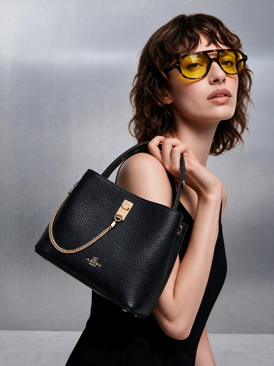 Oxford Small Black Bucket Bag