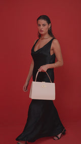 Hackney 23 Frame Small Handbag Off White